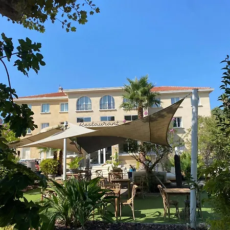 Adonis Grand Des Bains Sanary-sur-Mer