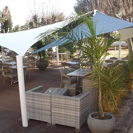 Otel Adonis Grand Des Bains 3*