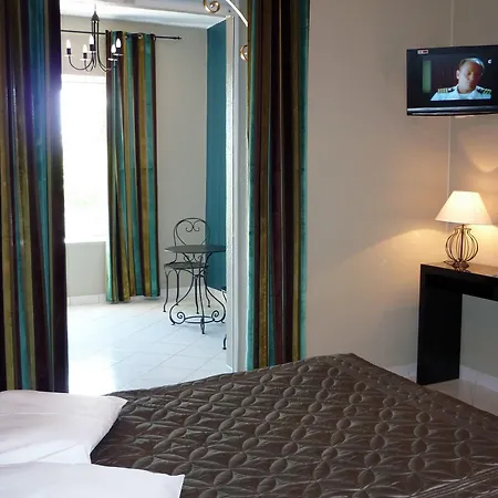 Otel Adonis Grand Des Bains Sanary-sur-Mer